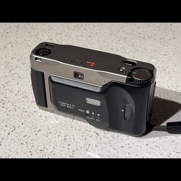 Contax T2 Film Camera for Trade - Picture 2 of 3